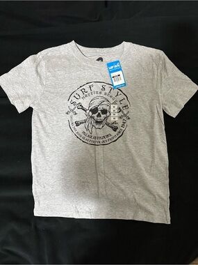 surf style GIRL'S Light Grey Tee with Black Skull Graphic